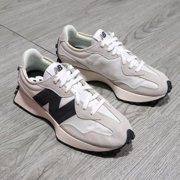 New Balance Shoes - New Balance 327 Sneakers